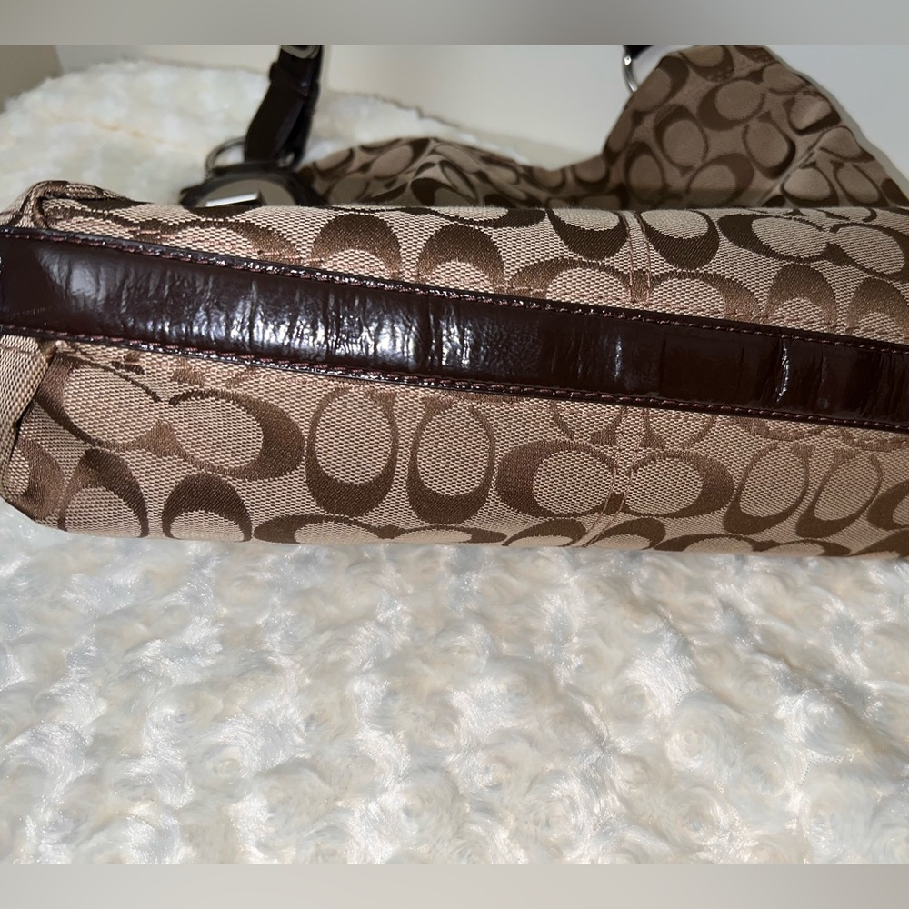 Coach Brown Shoulder Bag - Picture 6 of 8